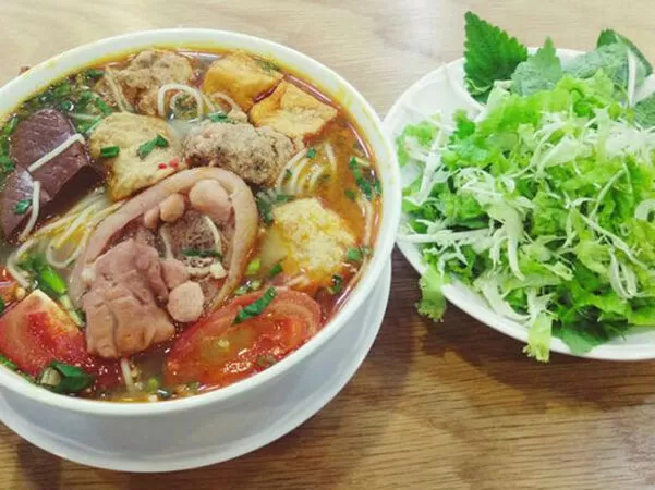 Bún Riêu Cua Giò