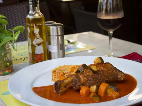 Bistro 9