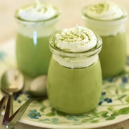 Bánh mousse matcha