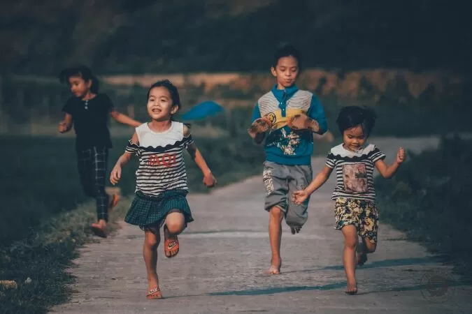 Nhớ về tuổi thơ - Võ Ngọc Cẩn