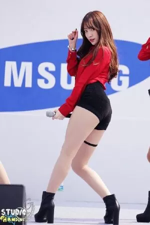Hani (Ahn Hee-yeon)