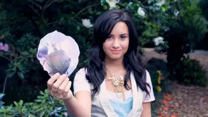 Gift Of A Friend của Demi Lovato