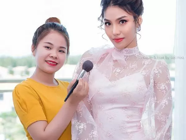 Lai Hoa Wedding