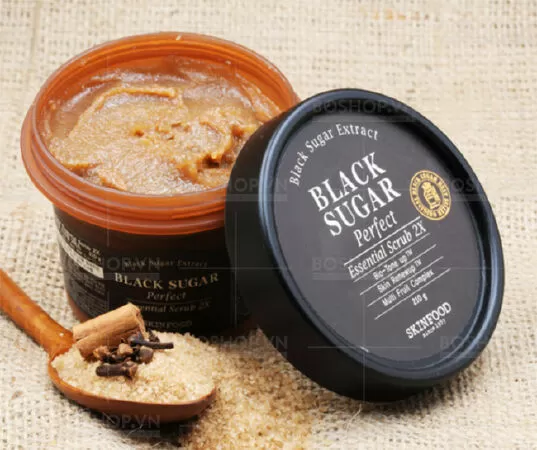 Kem Tẩy Tế Bào Chết Da Mặt Skinfood Black Sugar Perfect Essential Scrub 2X