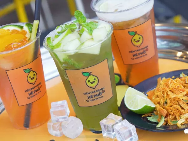 Tiệm Trà Chanh Hè Phố
