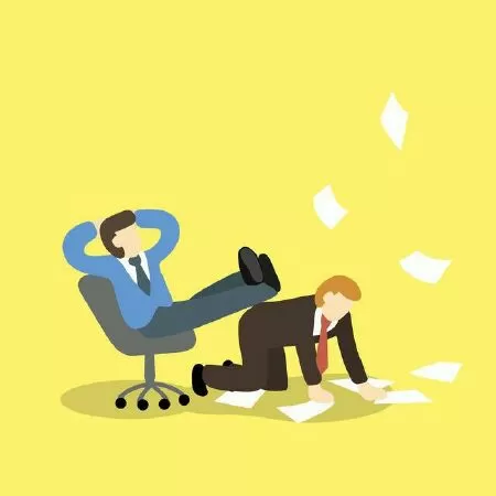 Họ cố ý làm bạn xấu hổ.