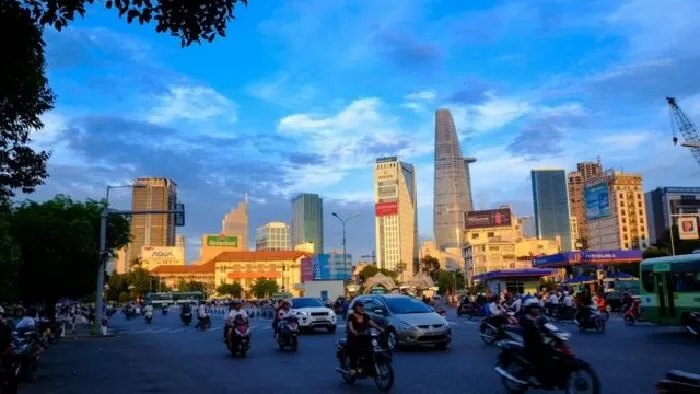 Thành phố Hồ Chí Minh - Bách Tùng Vũ