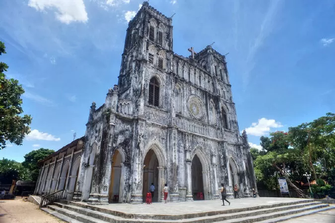 Nhà thờ Mằng Lăng