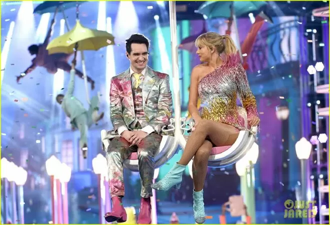 ME! (The Billboard Music Awards 2019)