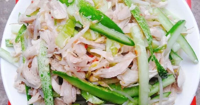 Gỏi thịt gà dưa chuột