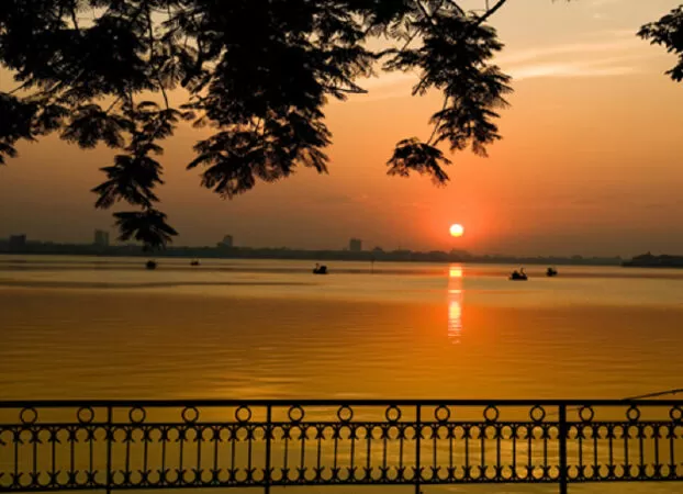 Lang thang chiều Hà Nội – Mạc Phương