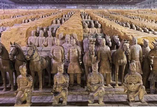 Các chiến binh đất nung
