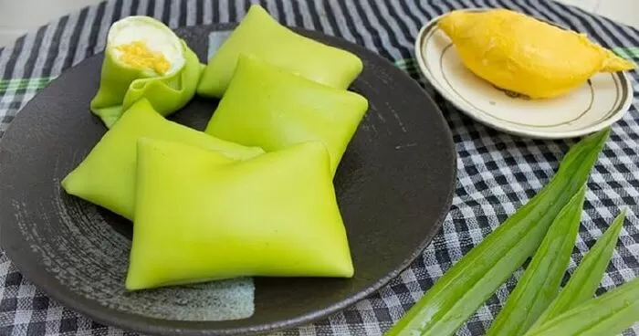 Bánh crepe sầu riêng