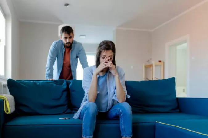 Đi chơi với bạn bè