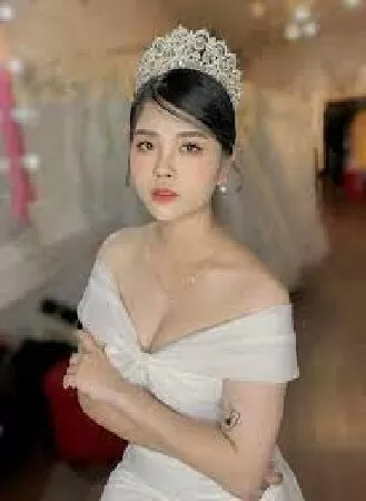 Linh Chi Make Up (Áo Cưới Tuấn Chi)
