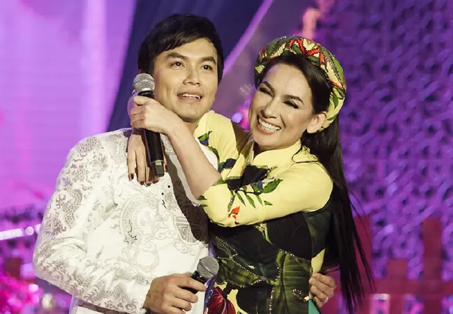 Mạnh Quỳnh