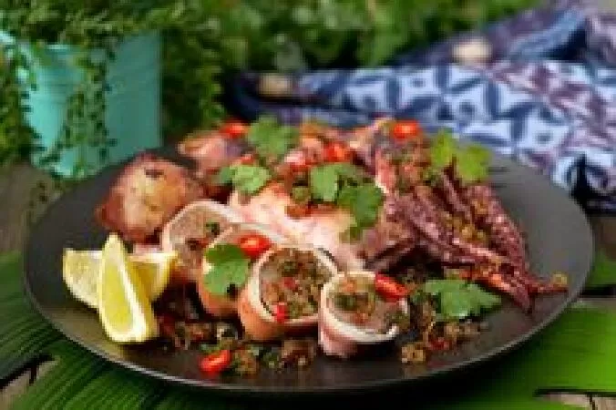 Mực nhồi thịt chiên giòn