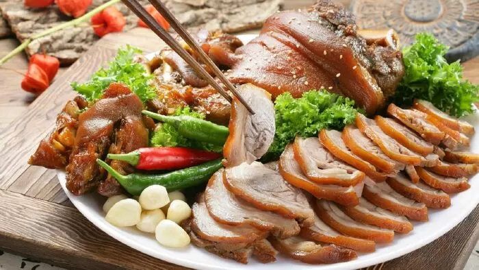 Bắp giò ngâm mắm
