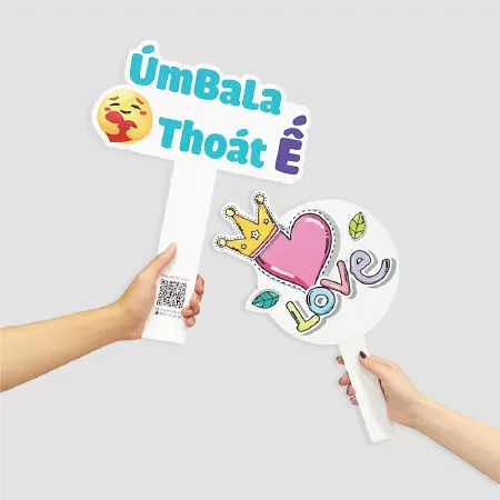 Công ty Thế Giới In Ấn - địa chỉ in hashtag cầm tay TP.HCM
