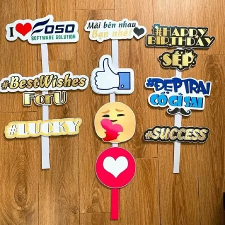 Chuyên Standee - địa chỉ in hashtag cầm tay TP.HCM