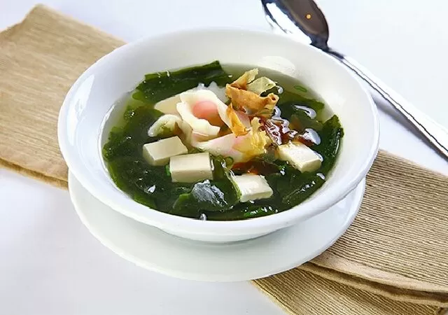 Top 10 cách làm món ngon thơm mát và cực kỳ độc đáo với rong biển