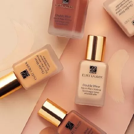 Estée Lauder Double Wear Stay-In-Place Makeup