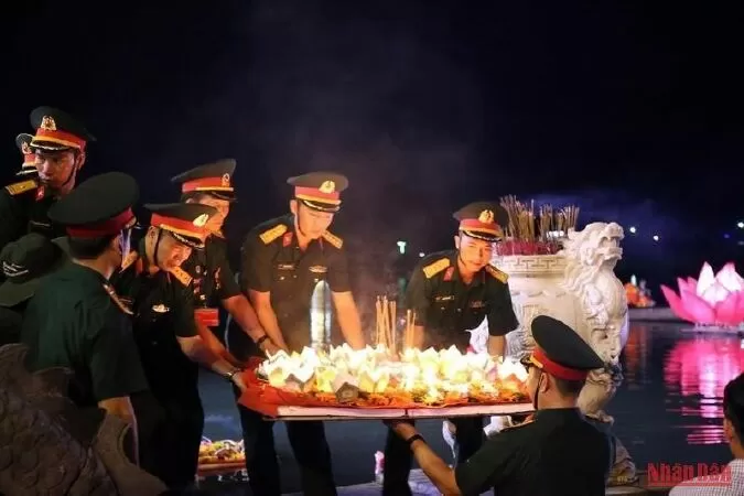 Tổ quốc mãi ghi công - Giọt Mưa Thu
