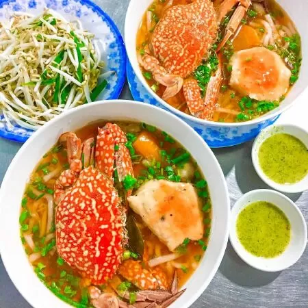 Top 10 quán ăn vặt ngon mê ly bạn nên ghé qua khi tới Phú Quốc