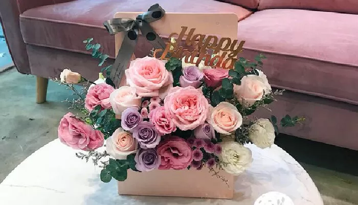 To The Moon And Back – Shop Hoa Đẹp Ở Hà Nội Có Tiếng