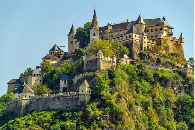 Burg Hochosterwitz thời Trung cổ