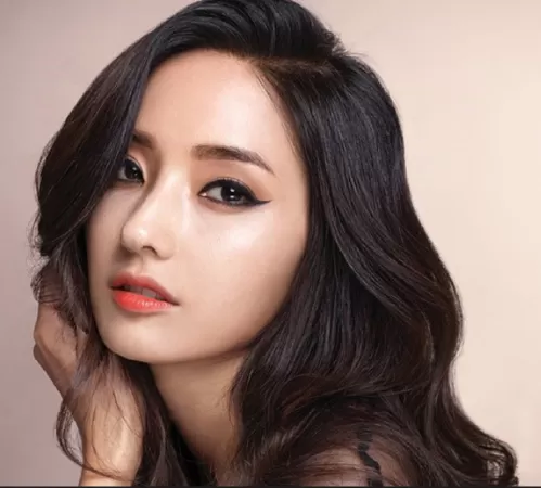 Han Chae-yeong