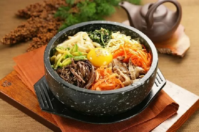 Bibimbap (Cơm Trộn)