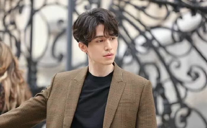 Side part vuốt rủ