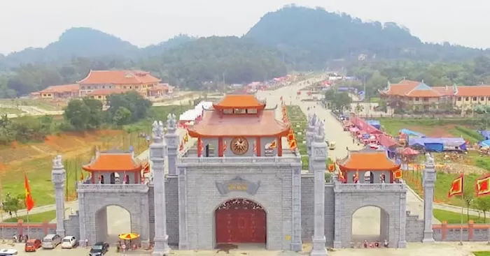 Phú Thọ quê mình đẹp như gấm hoa - Thu Hà