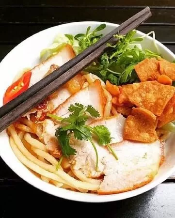 Top 10 địa điểm có món Cao lầu ngon nhất tại Hội An năm 2022