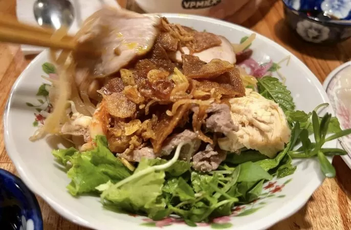 Cao lầu Hội An Nhà Hàng Trung Bắc