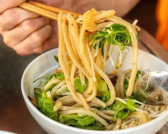 Quán Phúc Cao lầu, cơm gà Hội An