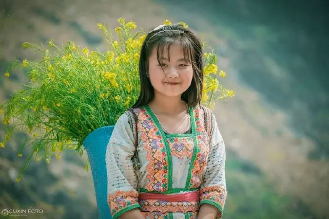 Con gái Hà Giang - Nguyễn Ngọc Vạn