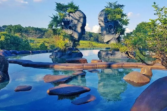 Đường Hầm Điêu Khắc Đà Lạt