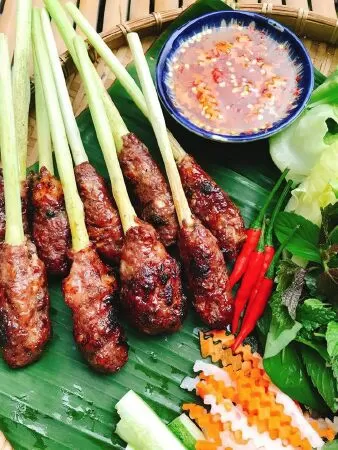 Bò cuốn sả nướng