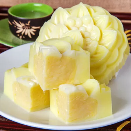 Bánh trung thu rau câu nhân sầu riêng