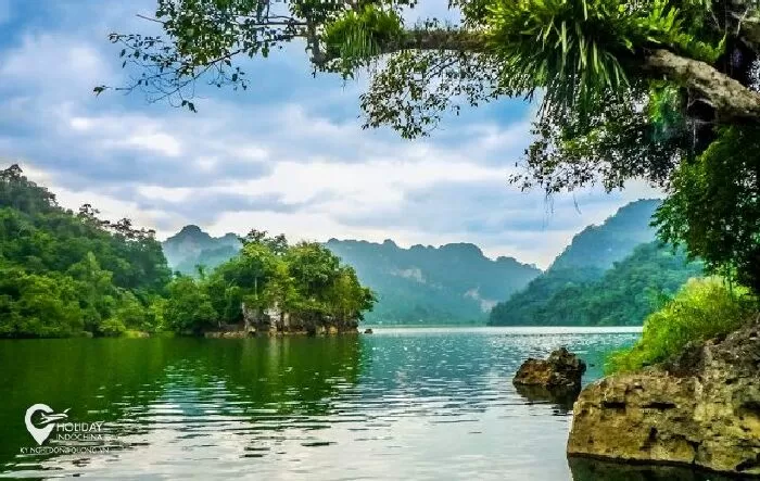Hồ Ba Bể ơi - Huy Dung