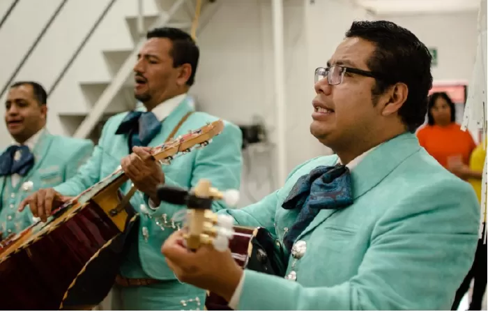 Los Mariachis là một con đường dẫn đến trái tim của người Tây Ban Nha