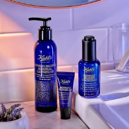 Kiehl’s Midnight Recovery Botanical Cleansing Oil