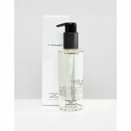 M.A.C Cleanse Off Oil