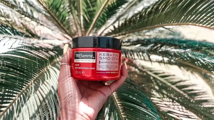 Kem Ủ TRESemmé Keratin Smooth