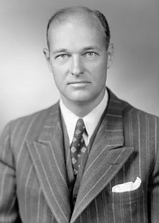 George F. Kennan (16/2/1904 - 17/3/2005)
