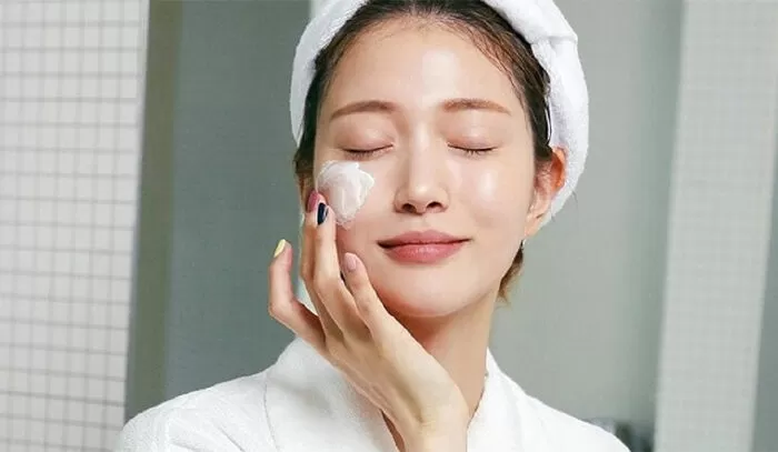 Dưỡng ẩm cho làn da mịn màng