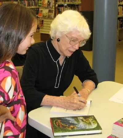 Zilpha Keatley Snyder (11/5/1927 - 8/10/2014)