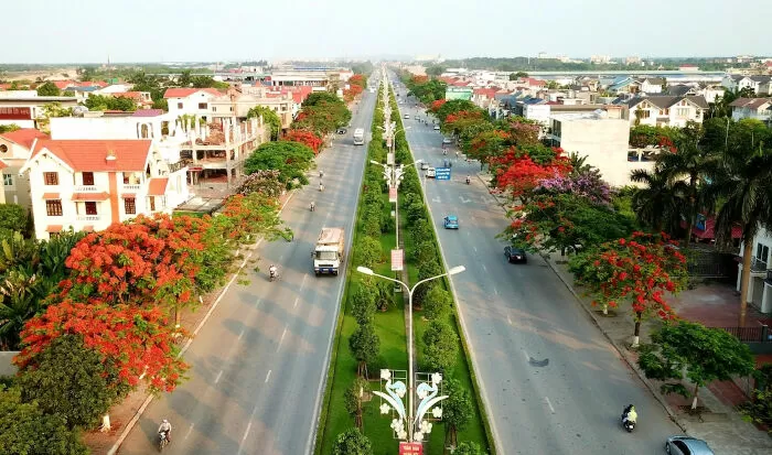 Thành phố hoa phượng đỏ - Mạc Phương